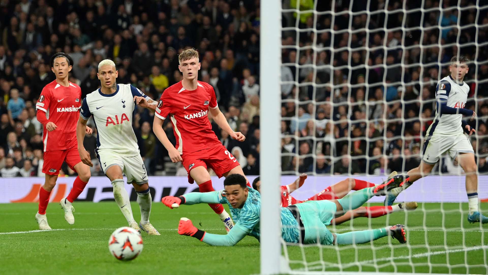 年女足世界 年女足世界